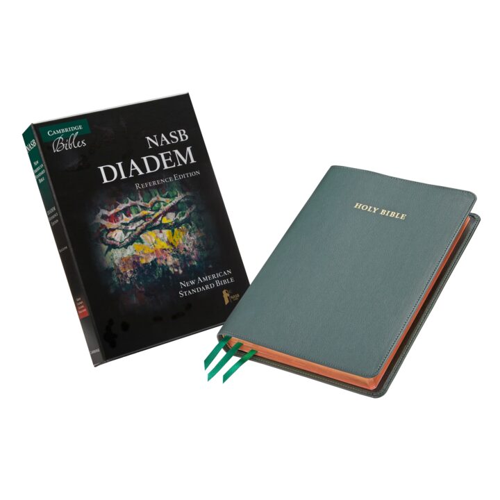 Cambridge NASB Diadem Reference Bible, Forest Green Edge-Lined Calfskin Leather, Red-letter Text