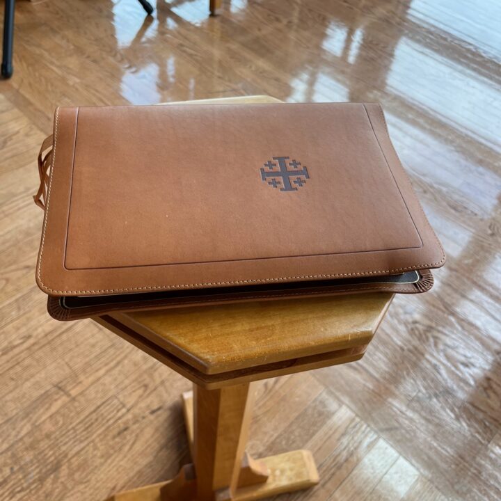 Schuyler Stridon ESV, Full Yapp Saddle Brown Calfskin Bible - Image 3